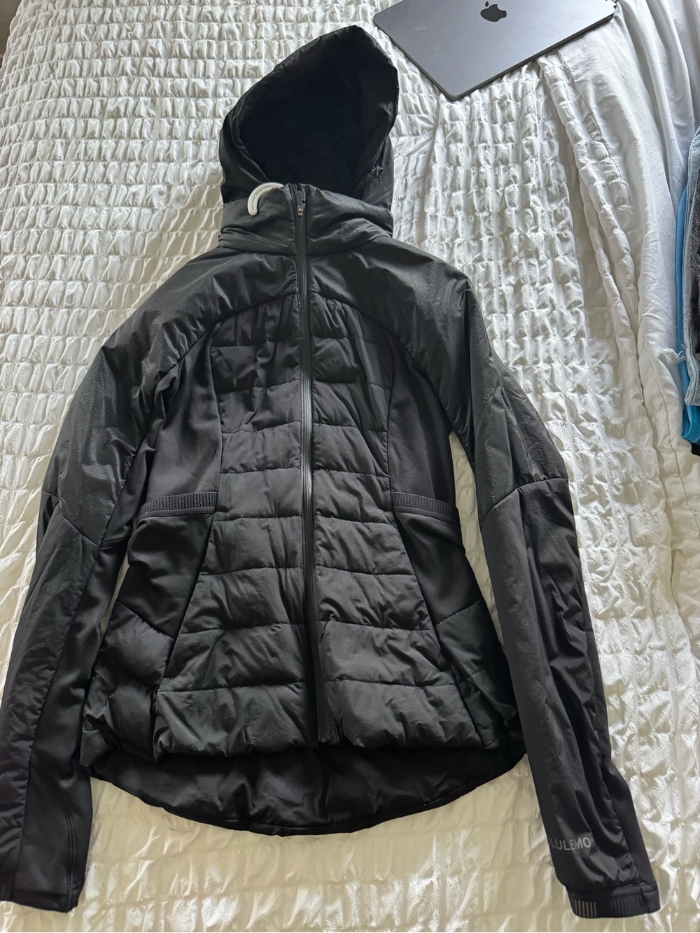lululemon athletica Women's Black Hooded Running Jacket